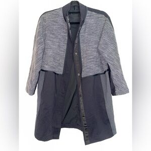 Lululemon Athletica Two-Tone Gray and Black Trench Coat